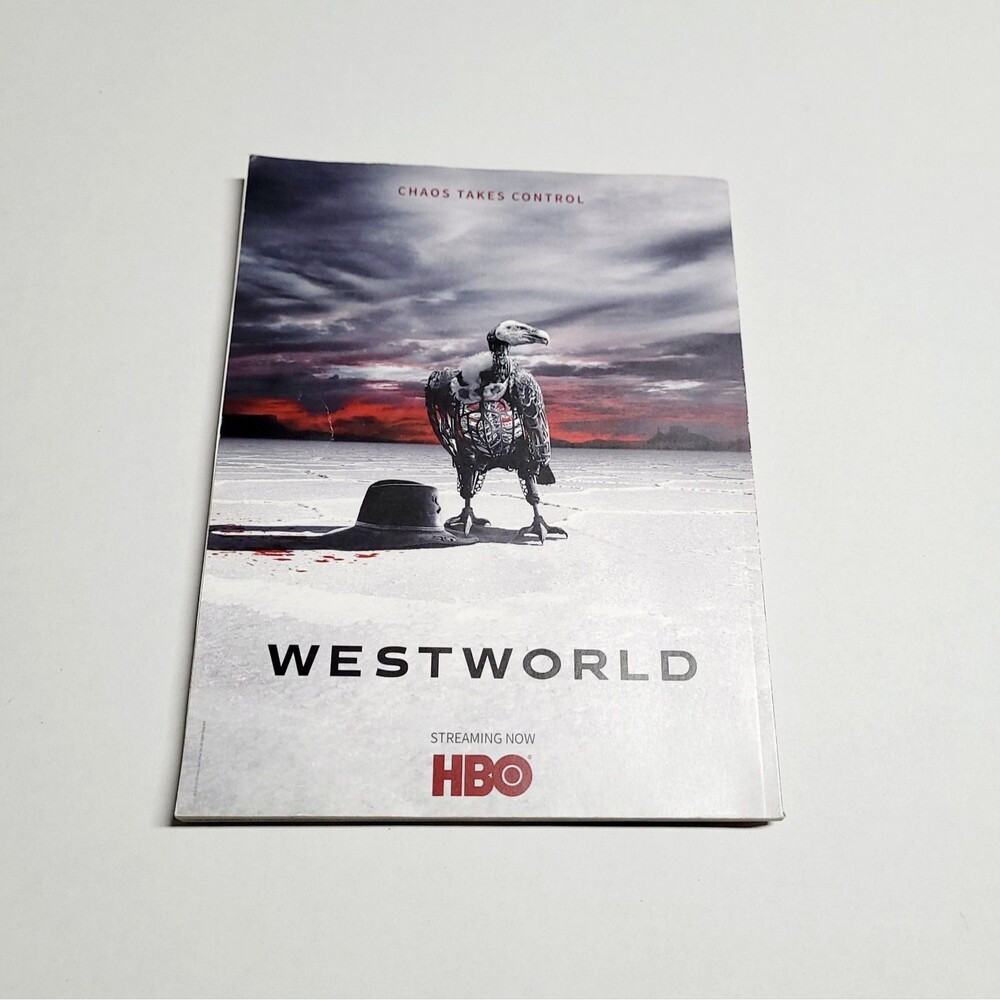 2018 SDCC Convention Souvenir Book Avengers Movie News BTS Marvel Disney EUC - Picture 7 of 11